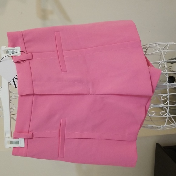 ZARA Hot Pink Shorts. NWT. Size medium. - Picture 2 of 7